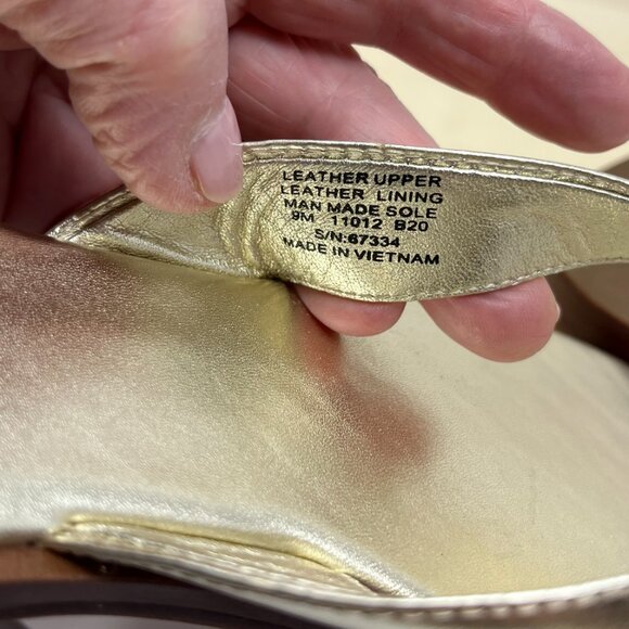 Tory Burch Benton thong sandal in metallic gold calf leather size 9M - Picture 4 of 5